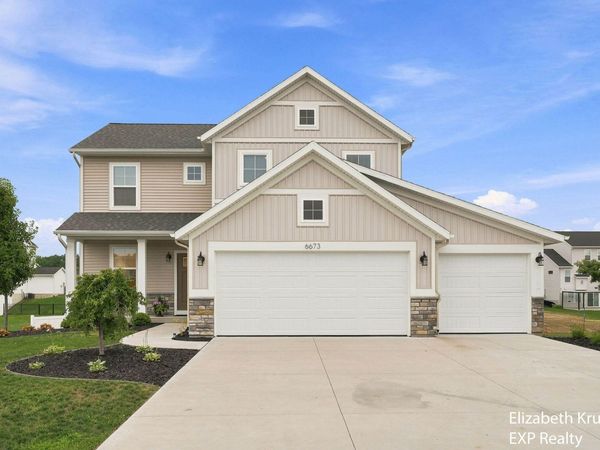 6673 Maria Drive, Hudsonville, MI 49426