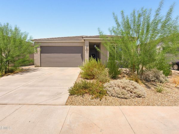 18018 W SAND HILLS Drive, Surprise, AZ 85387