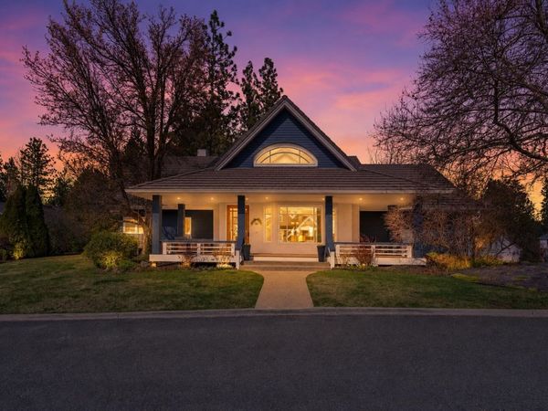 2010 E OVERBLUFF Ct, Spokane, WA 99203