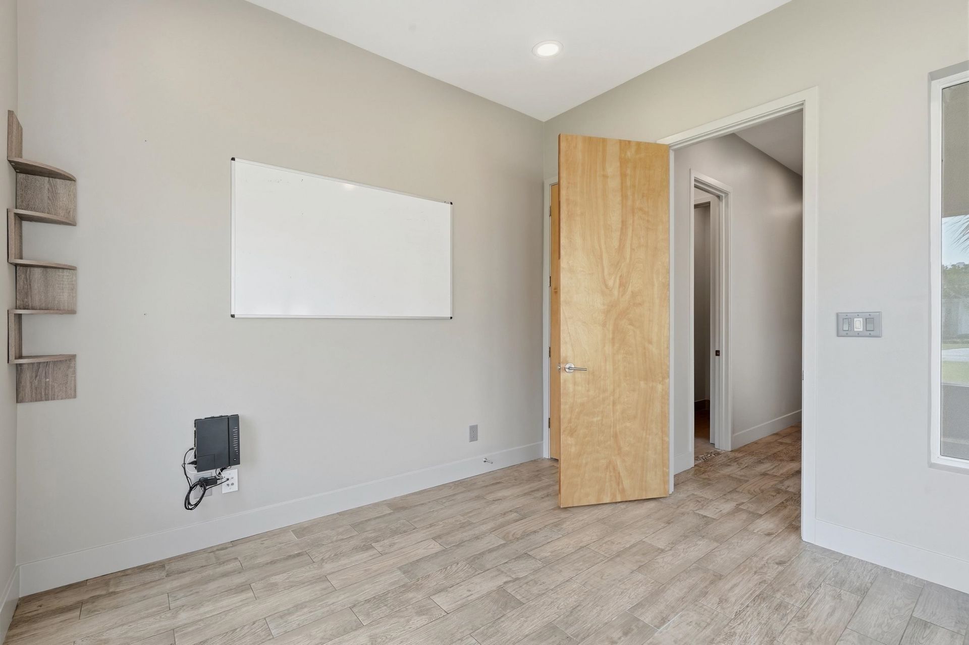 5021 Wynfield Dr. Photo 18