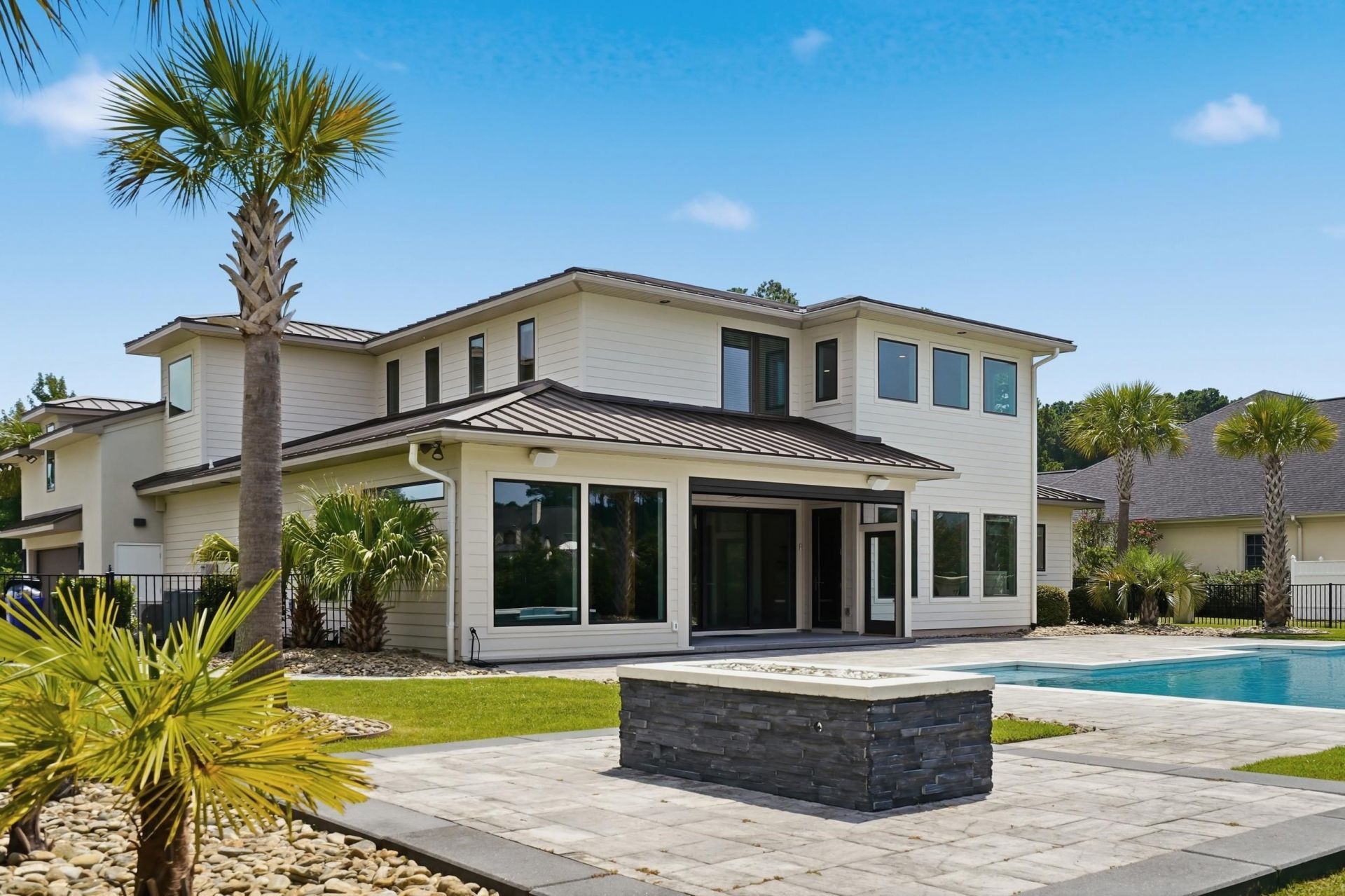 5021 Wynfield Dr. Photo 3