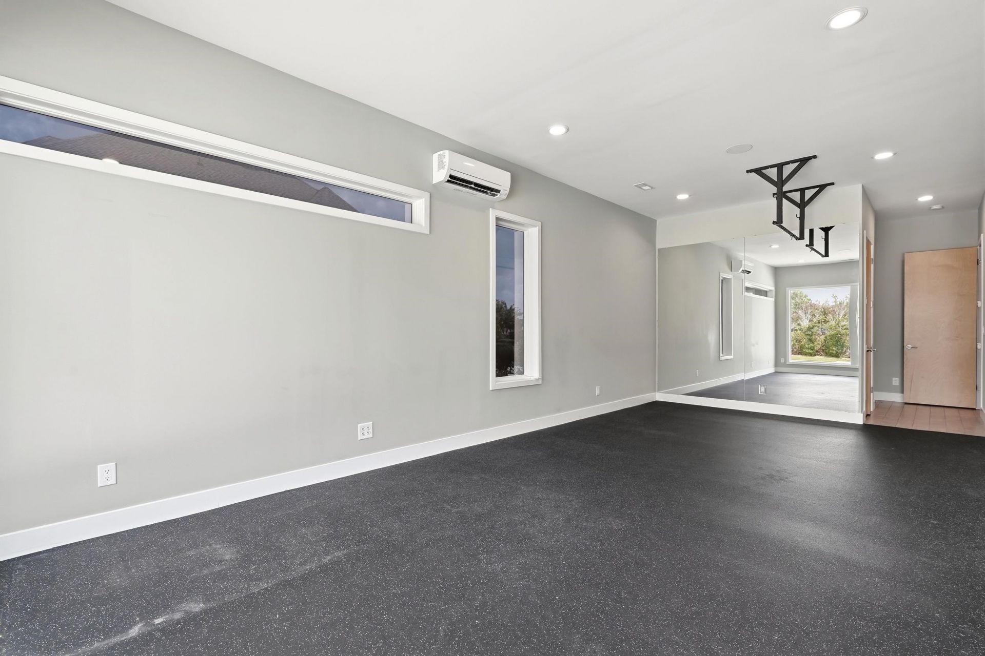 5021 Wynfield Dr. Photo 33