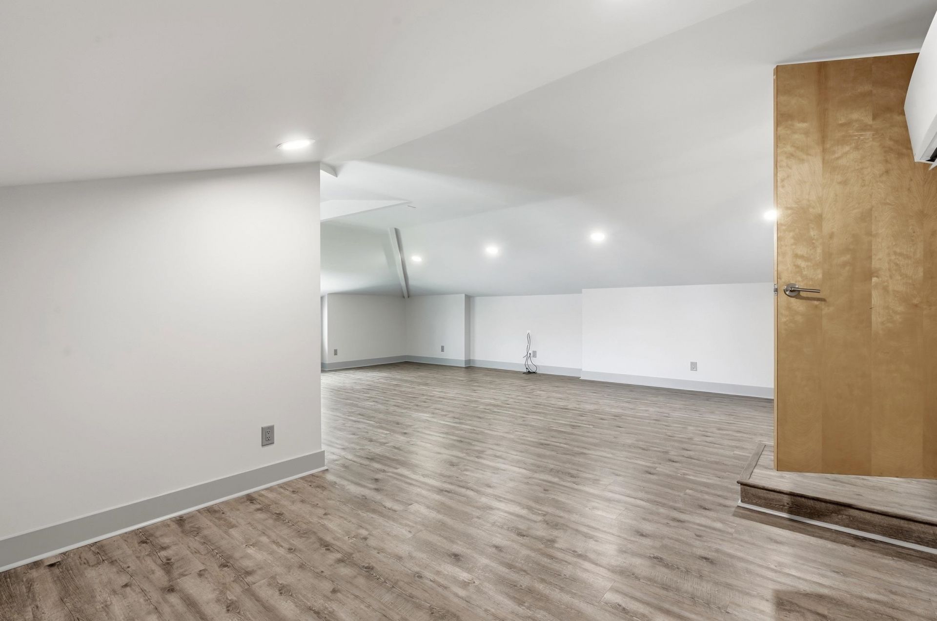 5021 Wynfield Dr. Photo 39