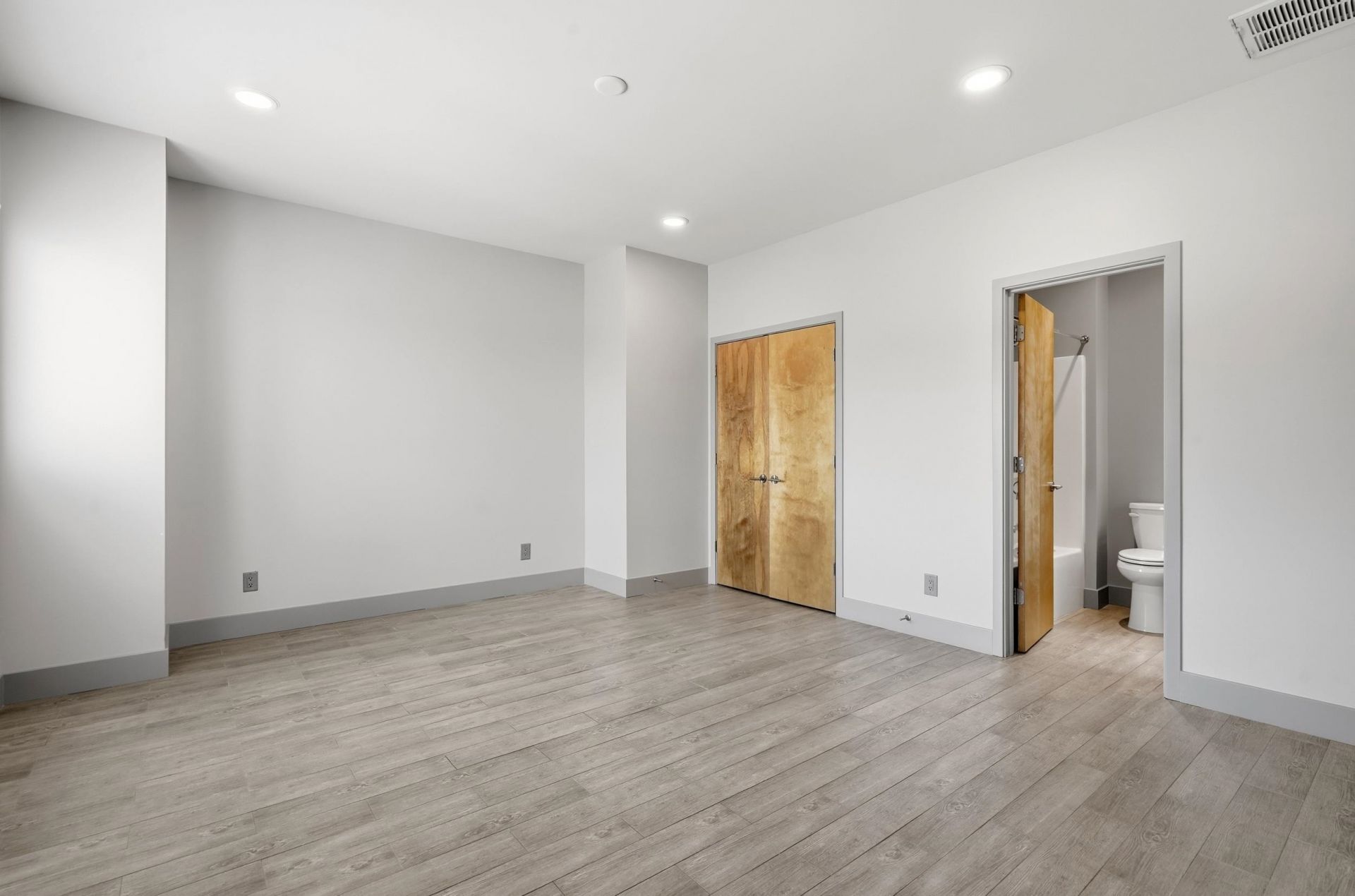 5021 Wynfield Dr. Photo 40