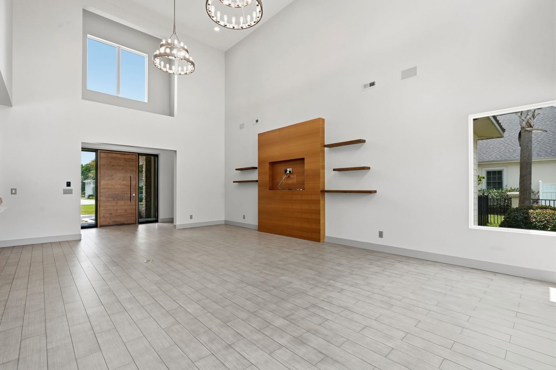 5021 Wynfield Dr. Photo 8
