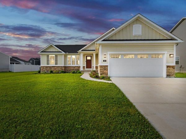 168 E Chapel Drive, Troy, OH 45373