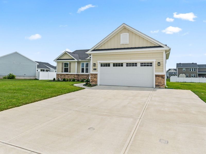 168 E Chapel Drive, Troy, OH 45373 Photo 3