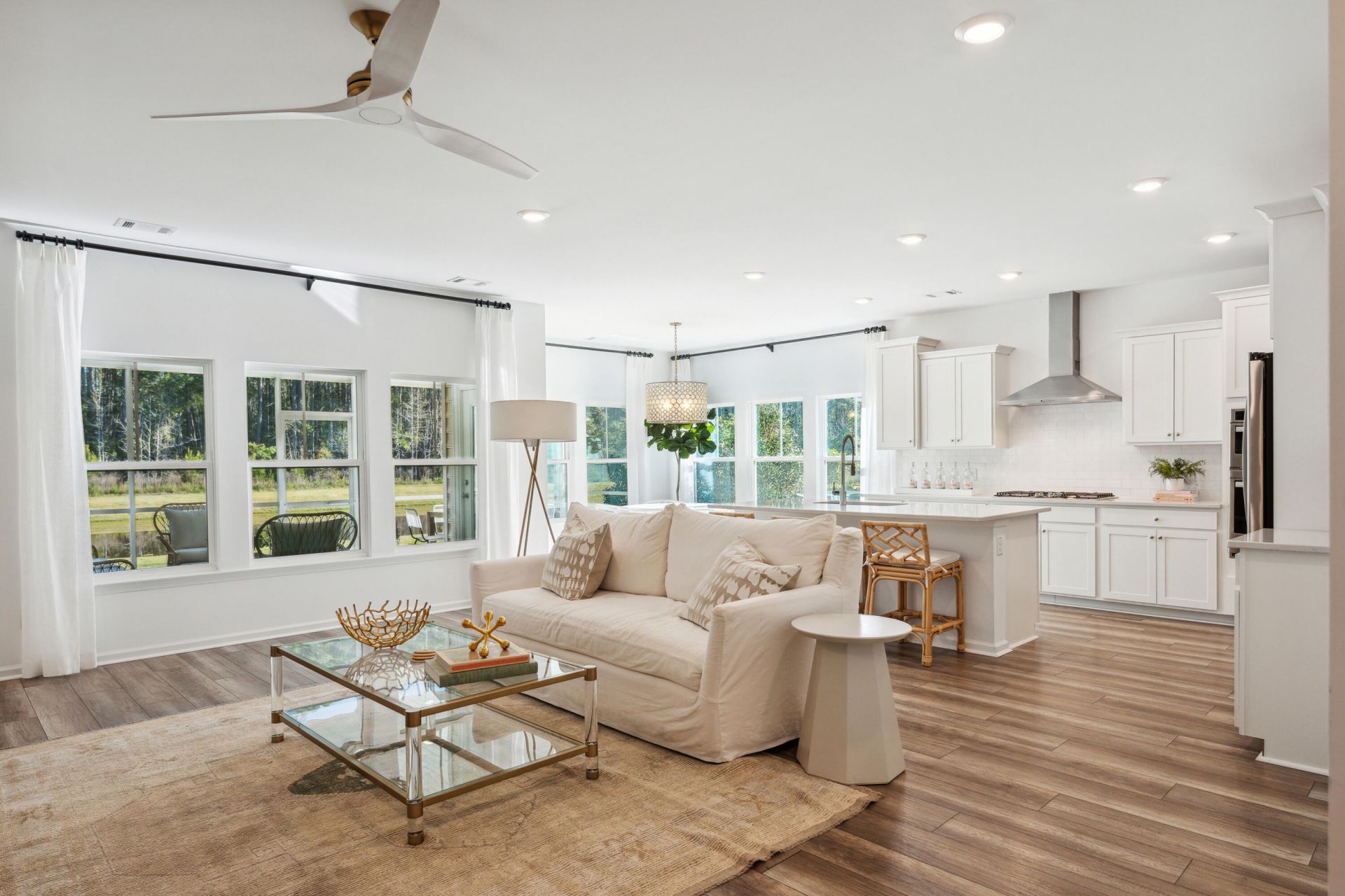 132 Archers Bay Street Photo 7