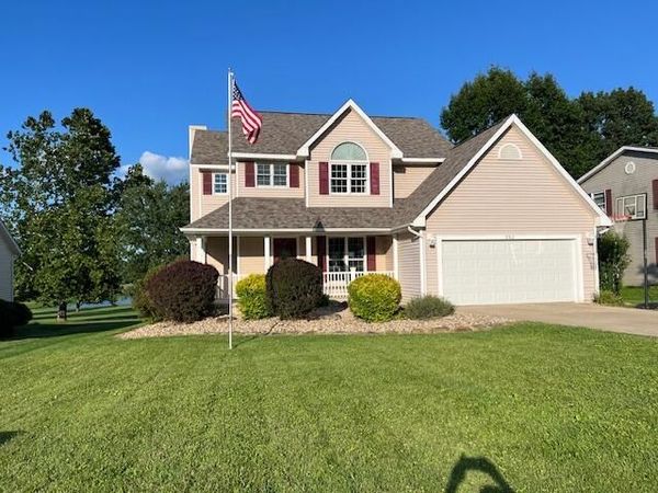 862 Fairway Drive , Howard, OH 43028