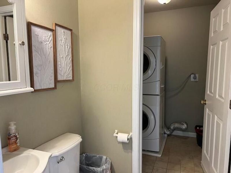 862 Fairway Drive , Howard, OH 43028 Photo 14