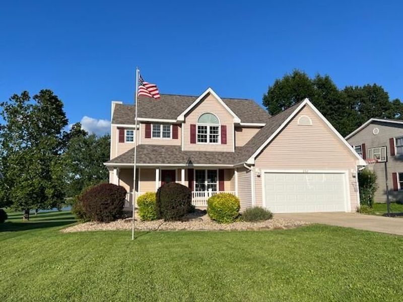 862 Fairway Drive , Howard, OH 43028 Photo 2