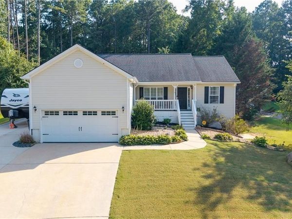 75 Oak Ridge Court, Douglasville, GA 30134