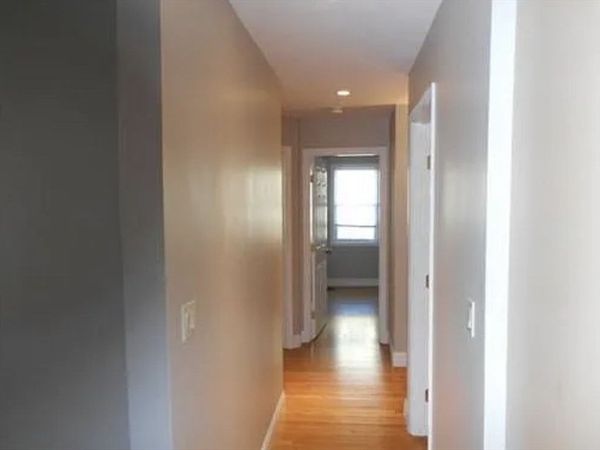 26 Salem St, Unit 2, Wakefield, MA 01880