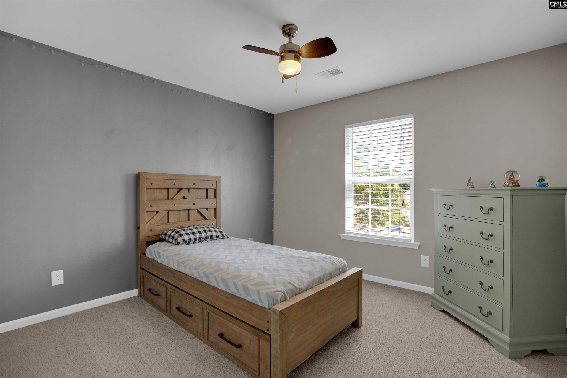 408 Barnet Court  Photo 9