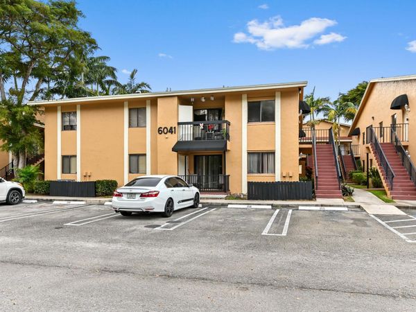 6041 10th Avenue N, Unit 228, Greenacres, FL 33463