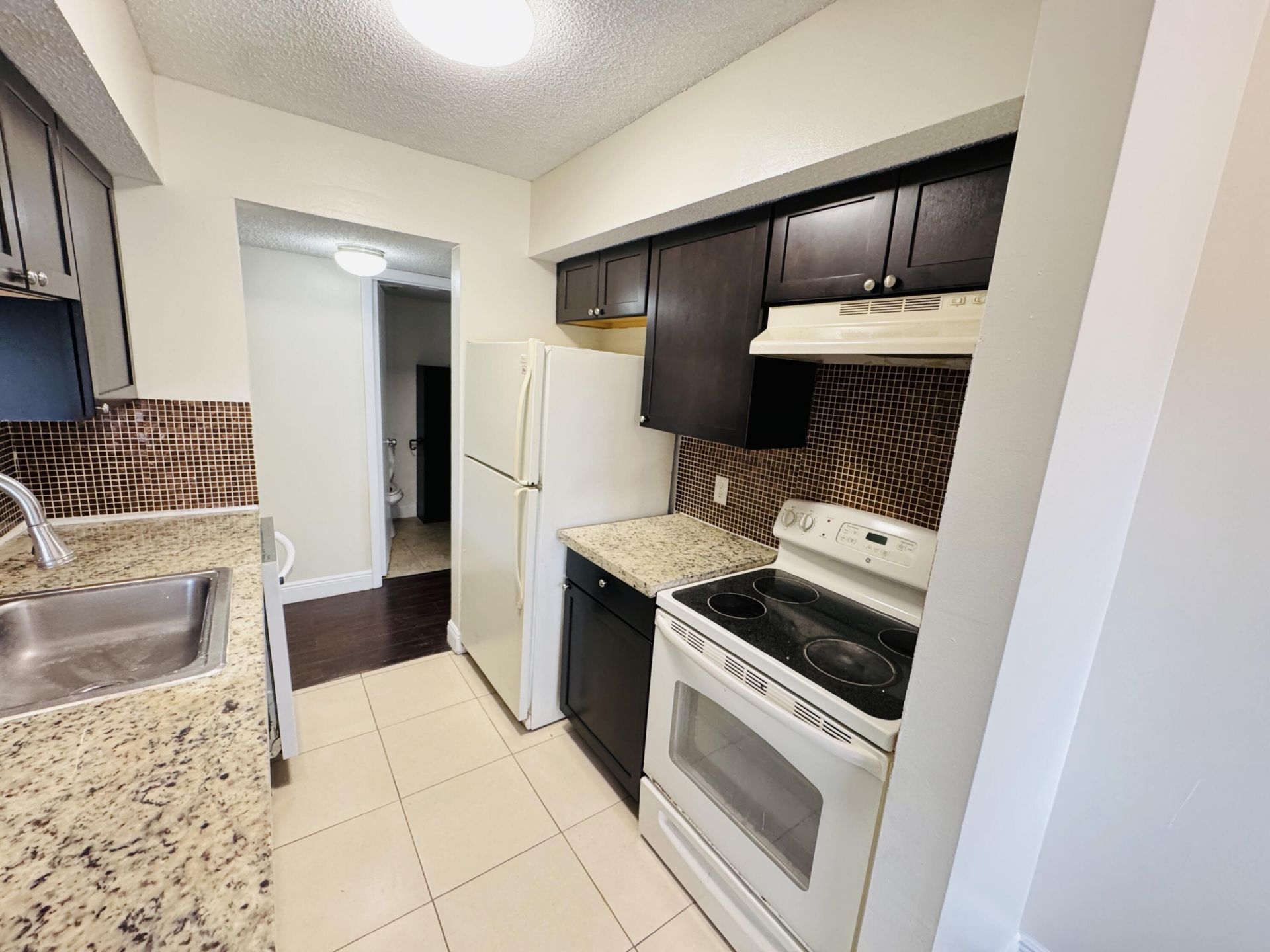 5686 Rock Island Road, Unit 115, Tamarac, FL 33319 Photo