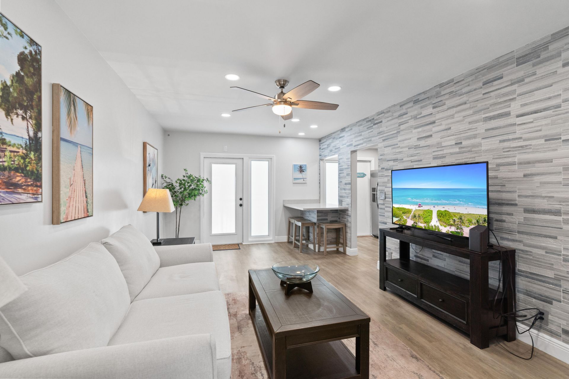 1967 S Ocean Boulevard, Unit 107, Lauderdale by the Sea, FL 33062 Photo