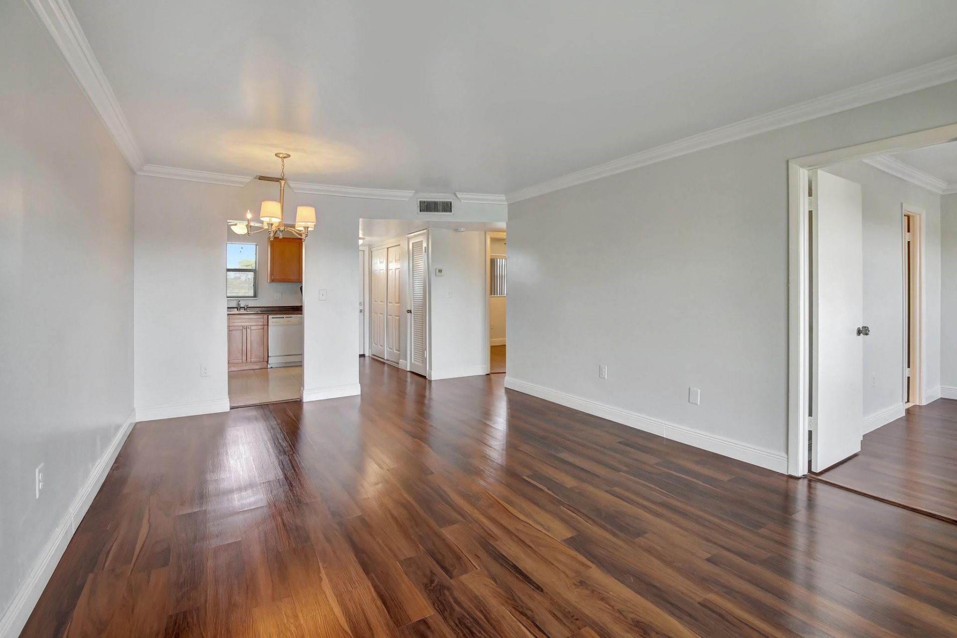 8225 Sunrise Lakes Boulevard, Unit 303, Sunrise, FL 33322 Photo