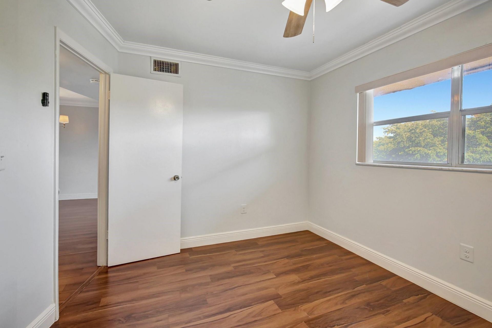 8225 Sunrise Lakes Boulevard, Unit 303, Sunrise, FL 33322 Photo