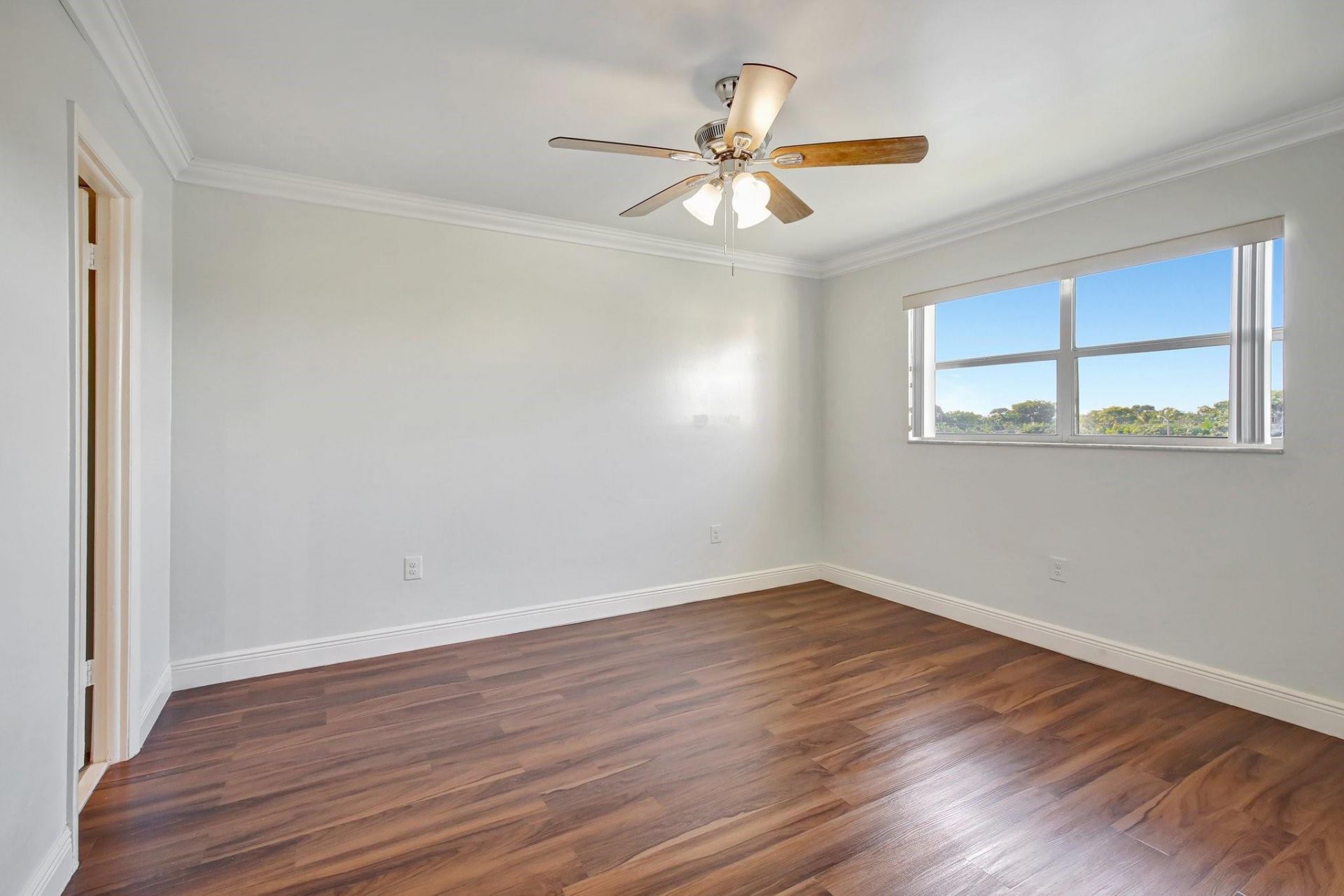 8225 Sunrise Lakes Boulevard, Unit 303, Sunrise, FL 33322 Photo