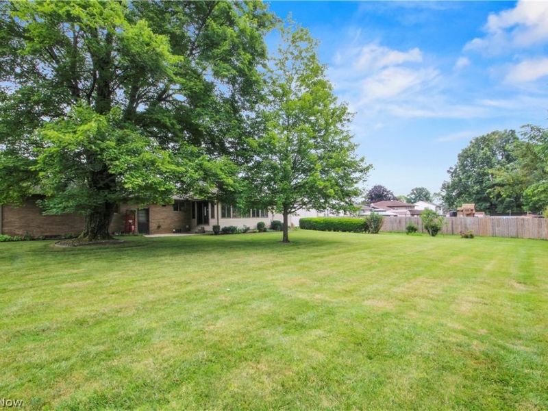 2494 Ardenwood Place, Austintown, OH 44515 Photo 5