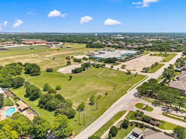 801 Shady Oaks, Southlake, TX 76092