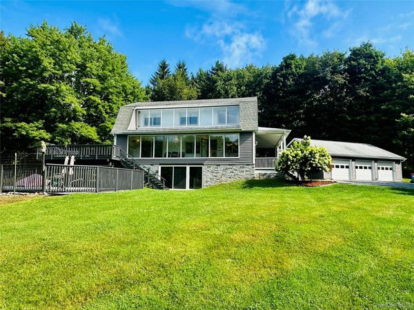109 Brush Hill , Millbrook, NY 12545