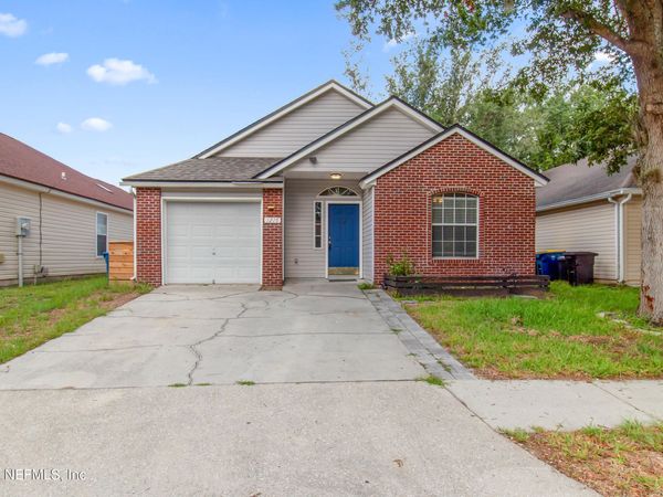 1216 BROOKWOOD BLUFF Road E, Jacksonville, FL 32225