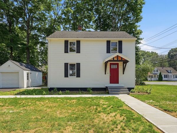 4 Hale, West Springfield, MA 01089
