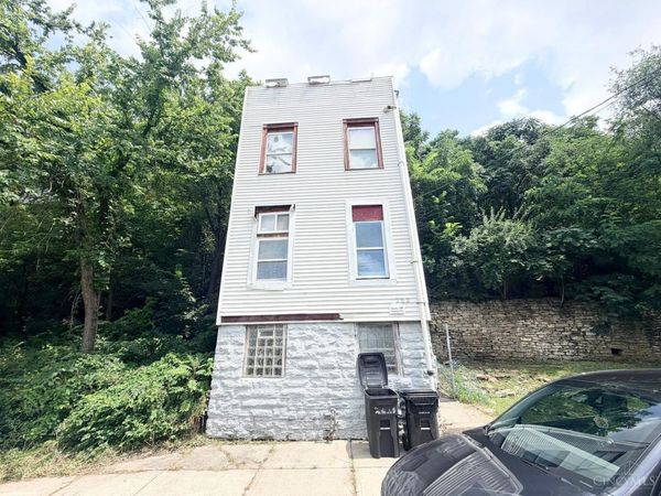 252 Renner St, Cincinnati, OH 45214