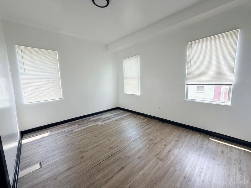 252 Renner St, Cincinnati, OH 45214 Photo 7