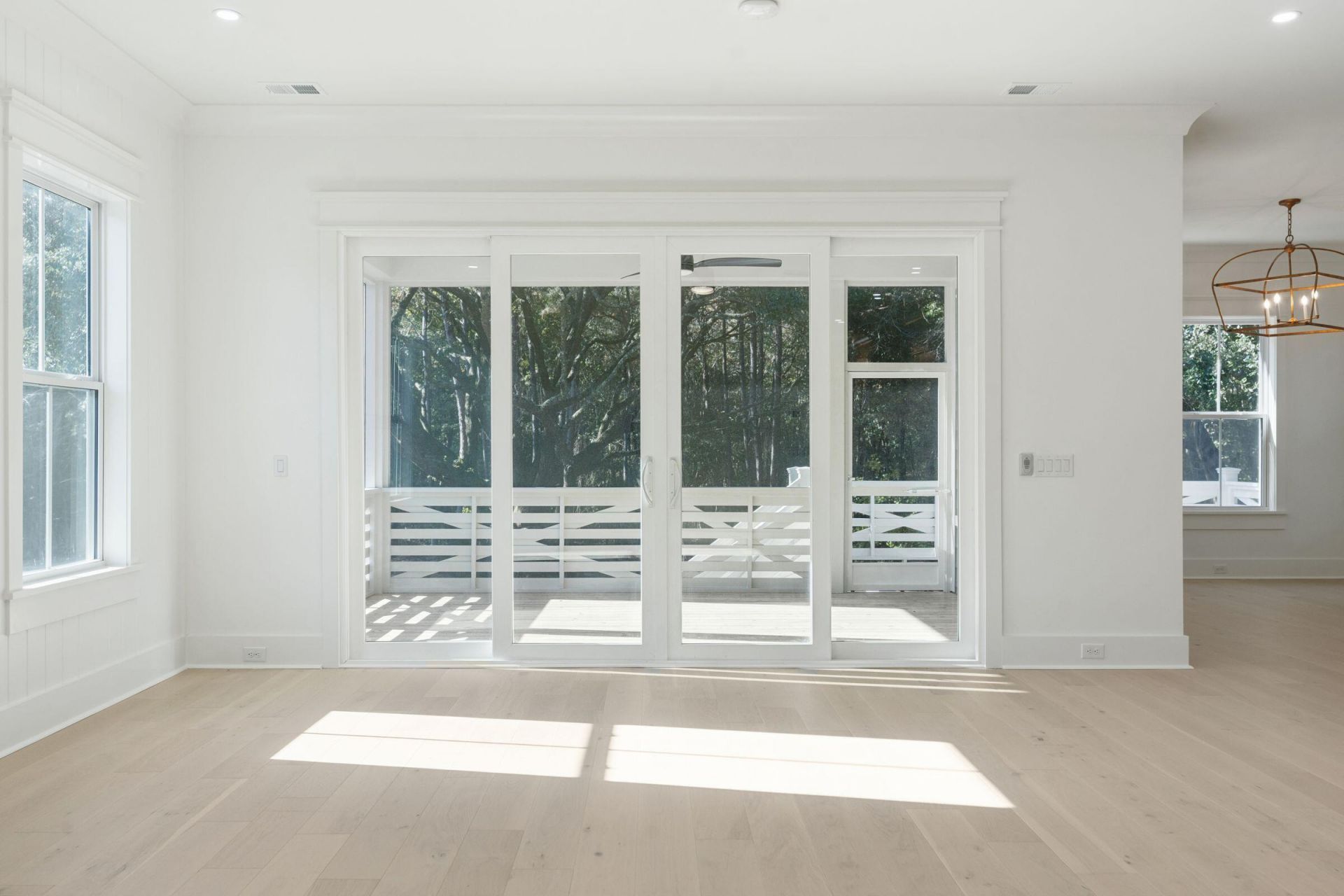 1127 Hamlin Road Photo 24