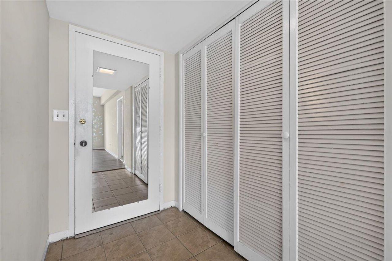 14 Lockwood Drive Photo 8