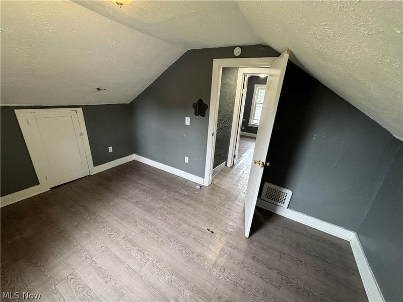 520 Ardella Avenue, Akron, OH 44306 Photo 29