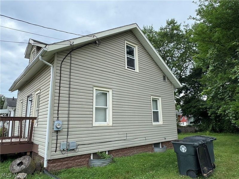 520 Ardella Avenue, Akron, OH 44306 Photo 3