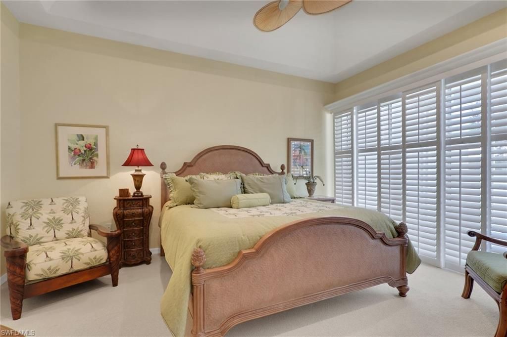 4872 W Boulevard Ct , Naples, FL 34103 Photo