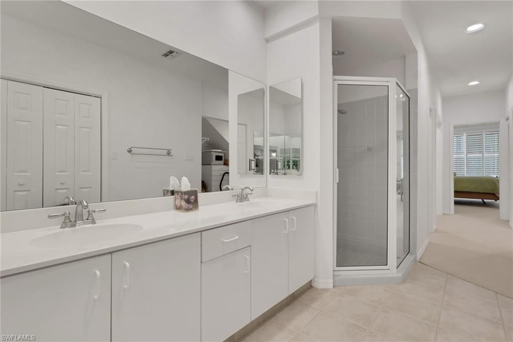 4872 W Boulevard Ct , Naples, FL 34103 Photo