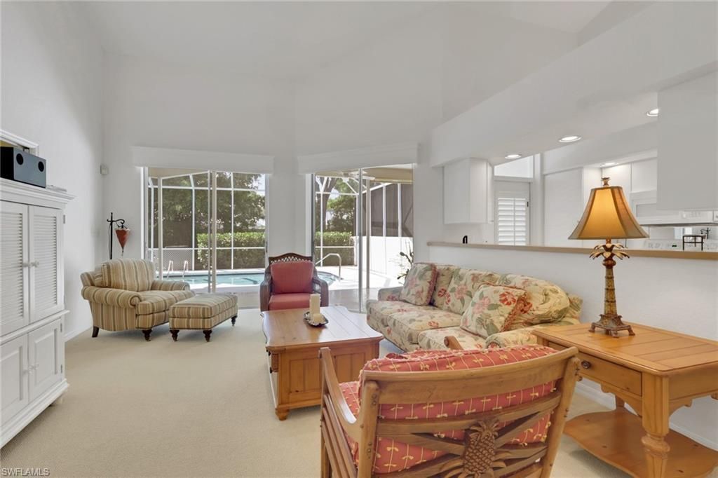 4872 W Boulevard Ct , Naples, FL 34103 Photo