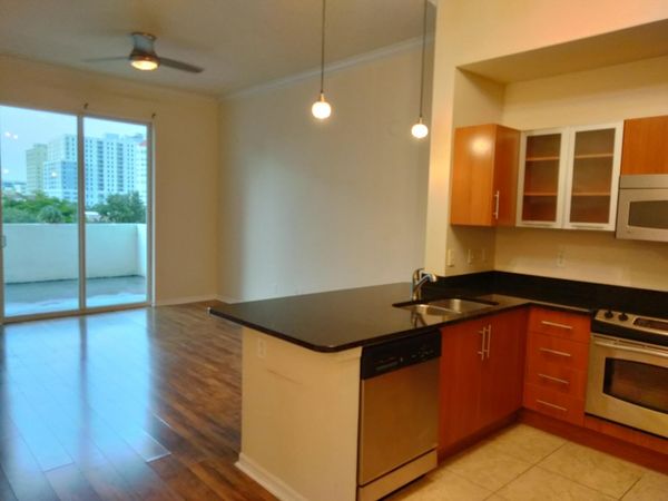 600 S Dixie Highway, Unit 403, West Palm Beach, FL 33401