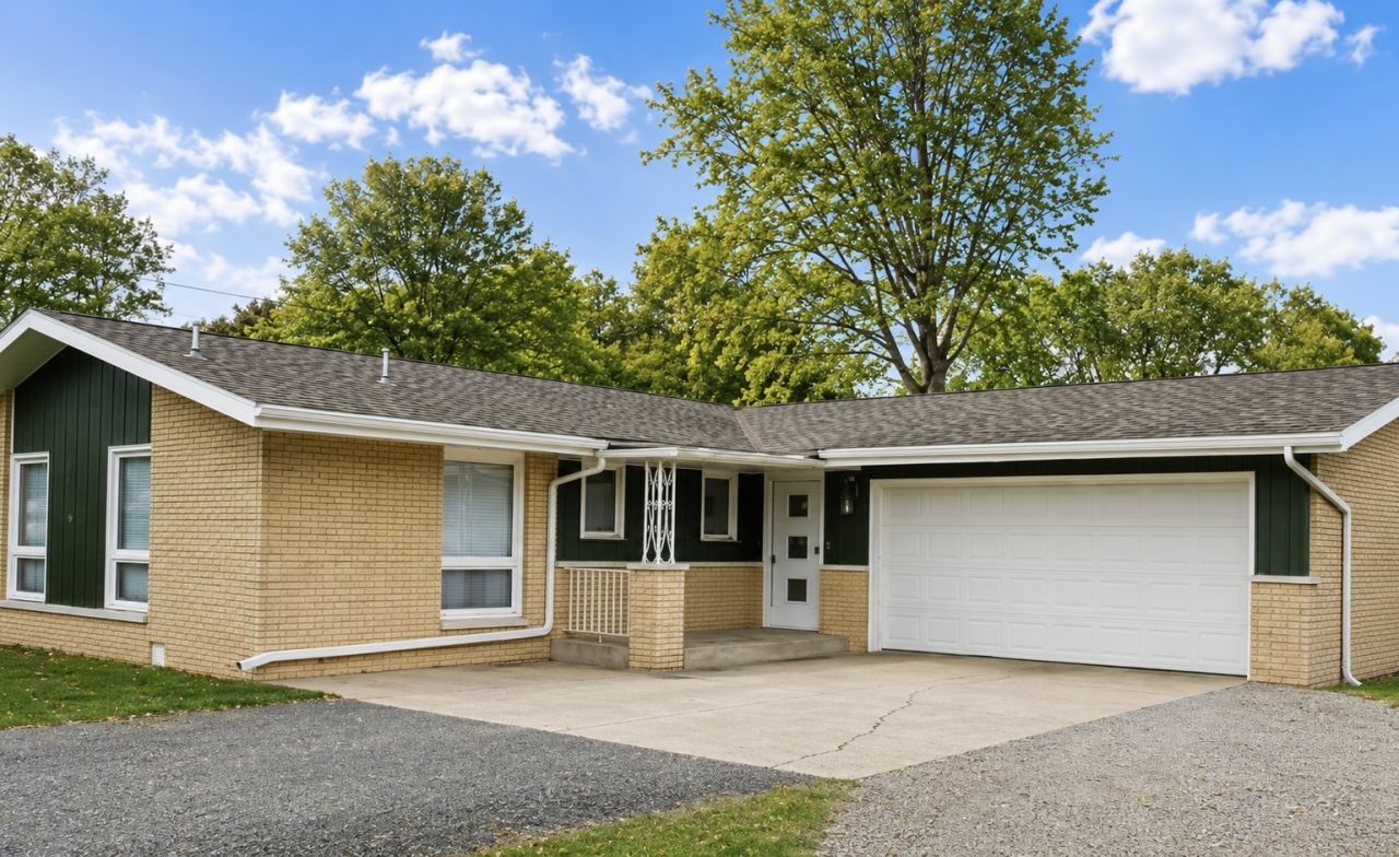 206 Brookside Place , Minier, IL 61759 Main Photo