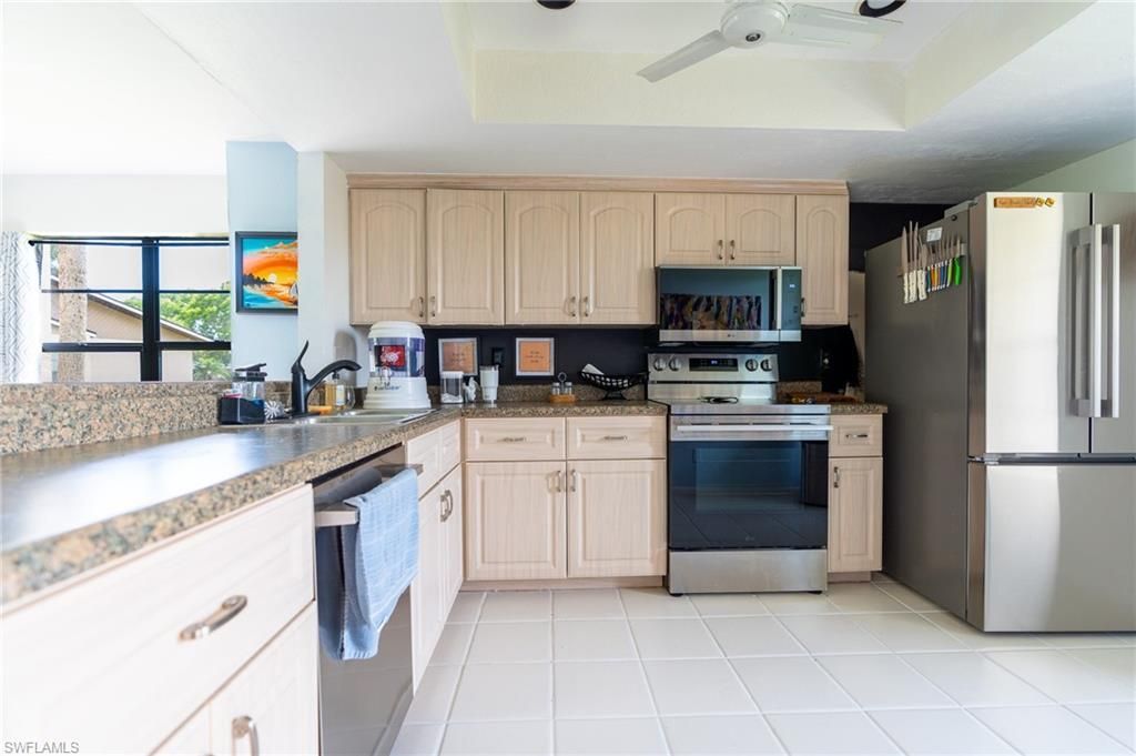 1000 Palm View Dr, Unit 203, Naples, FL 34110 Photo