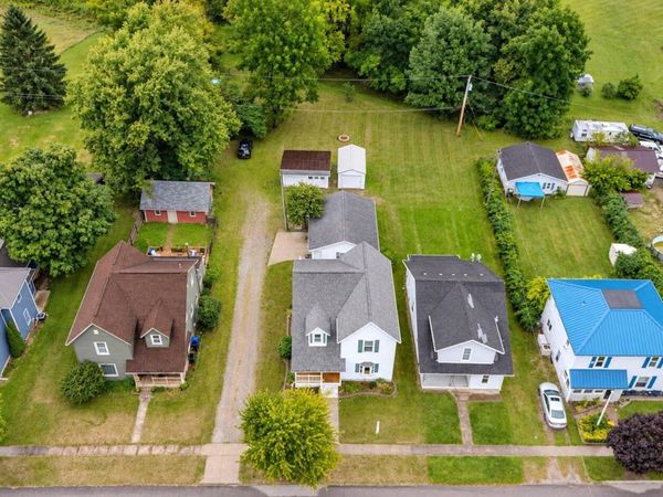 253 E Center Street, West Mansfield, OH 43358