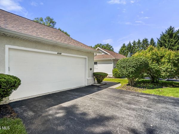 2137 Saint Andrews, Toledo, OH 43615