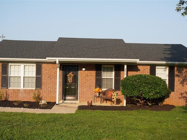 258 Countrywood Place, Bowling Green, KY 42101