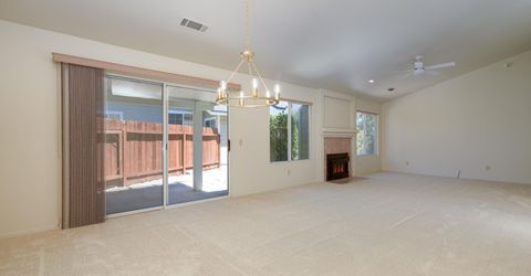 1789 Linden Court, Minden, NV 89423 Photo