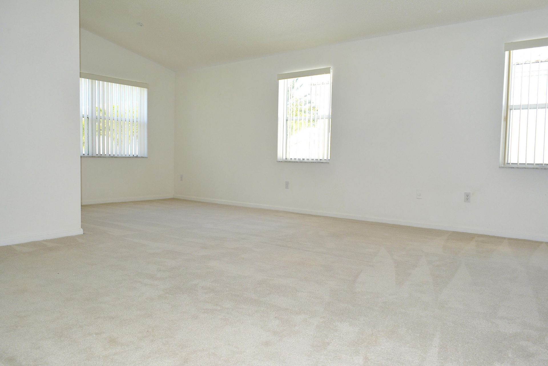 3003 Caffia Way, West Palm Beach, FL 33409 Photo