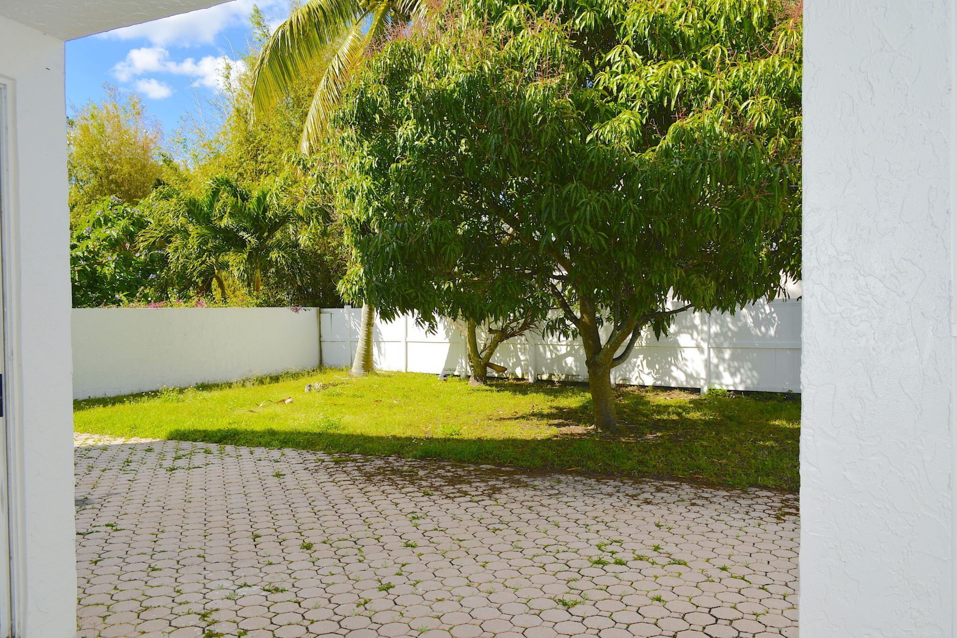 3003 Caffia Way, West Palm Beach, FL 33409 Photo