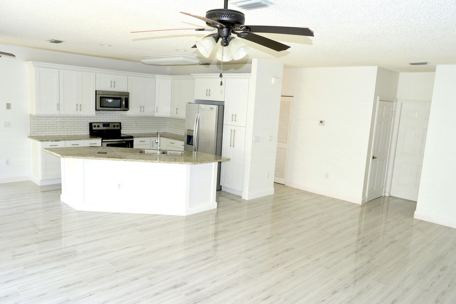 3003 Caffia Way, West Palm Beach, FL 33409 Photo