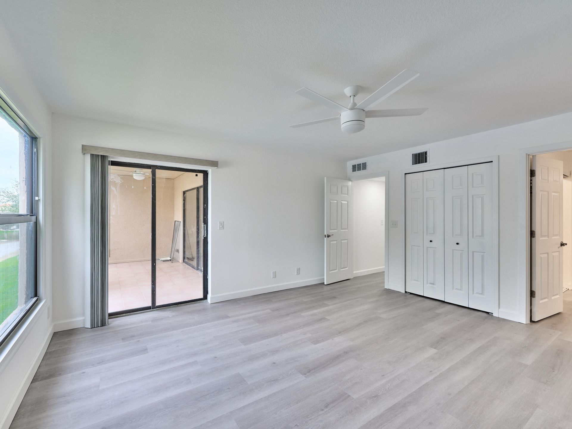 6193 Pointe Regal Circle, Unit 306, Delray Beach, FL 33484 Photo