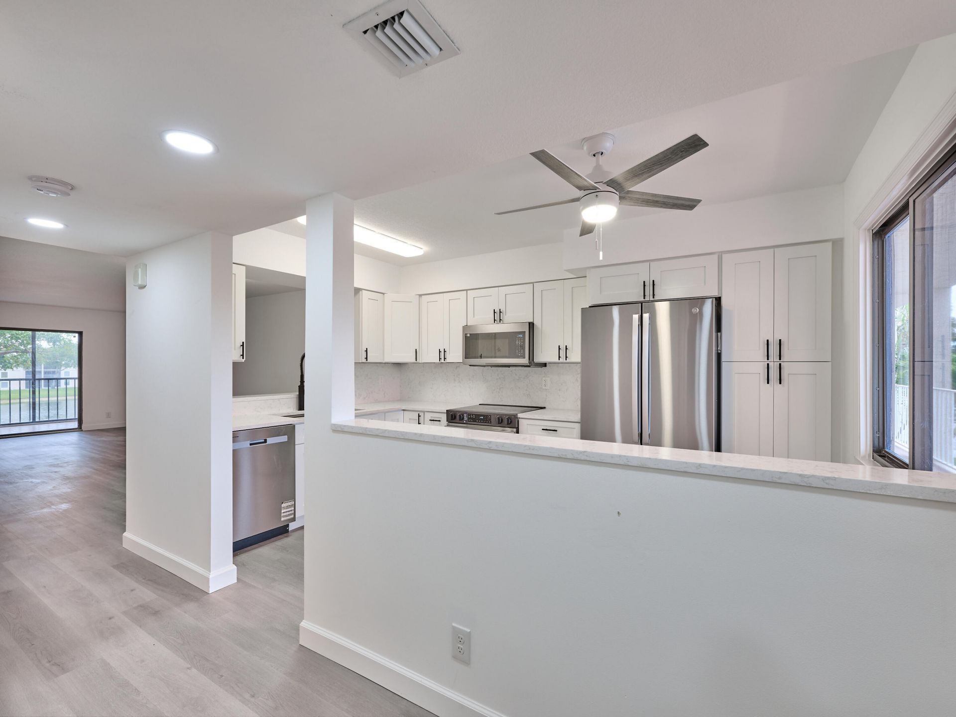 6193 Pointe Regal Circle, Unit 306, Delray Beach, FL 33484 Photo